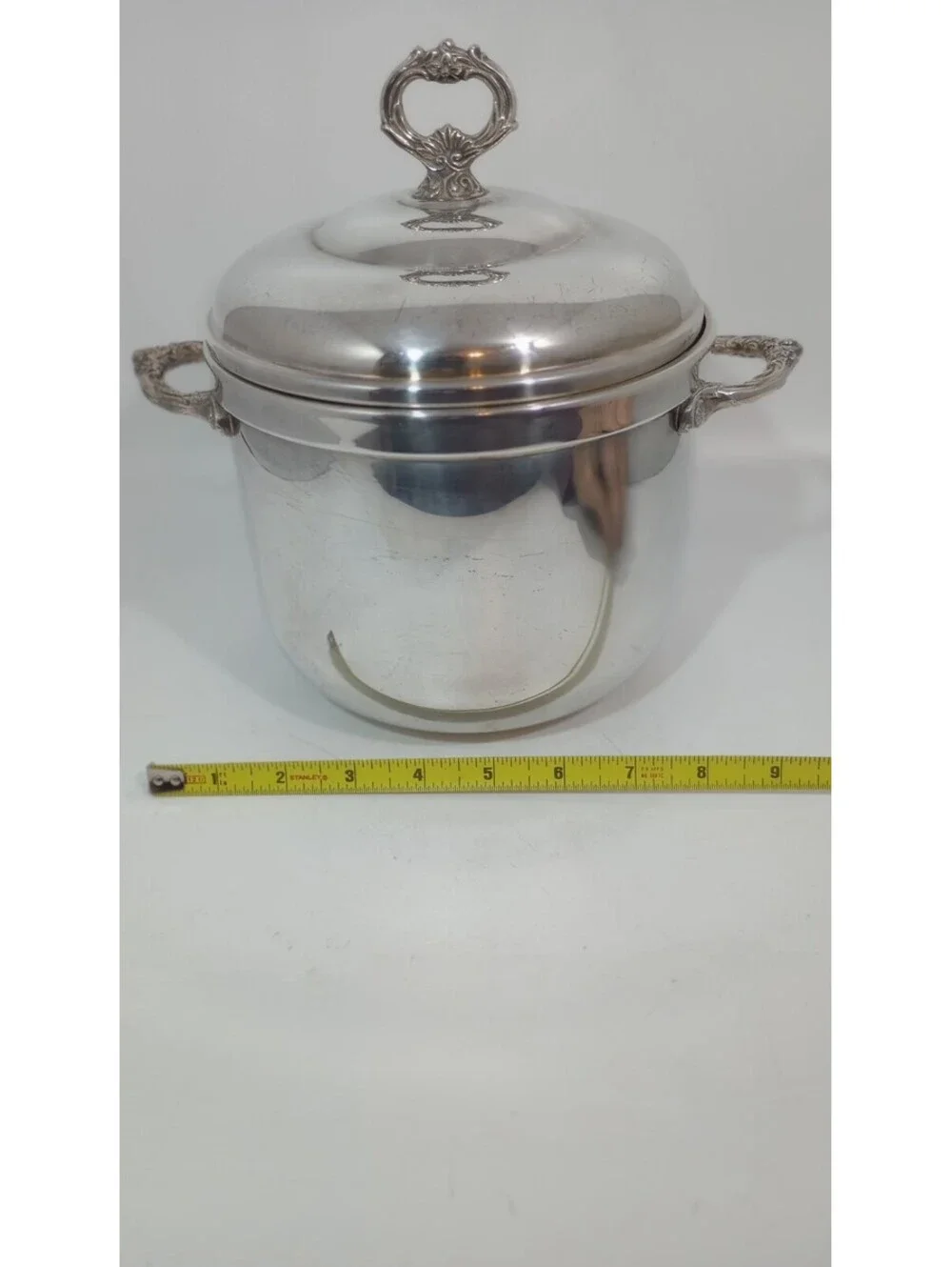 Vintage SHERIDAN Silver Plate Milk Glass Liner Ice Bucket with Lid Ornate Handle
